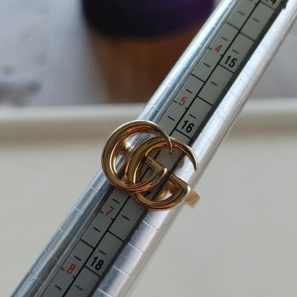 Gucci "GG" 18k gold ring size 6.5 - Picture 9 of 11